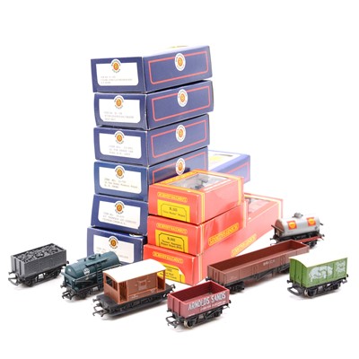 Lot 437 - Sixteen Hornby, Bachmann and other OO gauge wagons and coaches