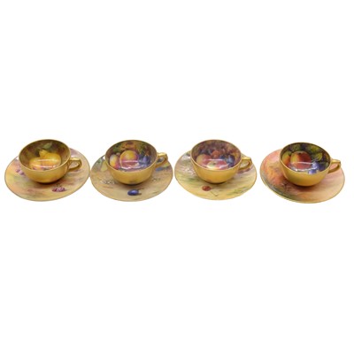 Lot 76 - Suite of four Royal Worcester fruit decorated teacups and saucers