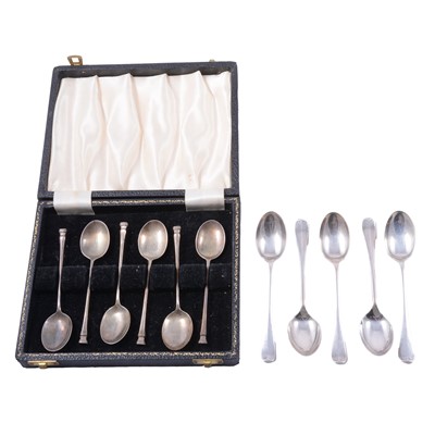Lot 222 - Set of six silver coffee spoons, cased and a set of five silver coffee spoons