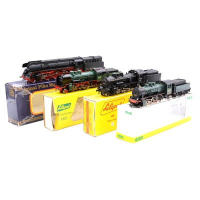 Lot 482 - Four Piko, Liliput and other HO gauge locomotives