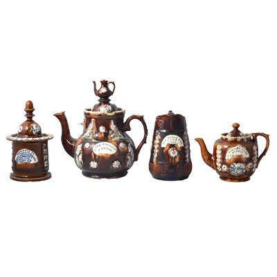 Lot 35 - Small collection of Measham bargeware