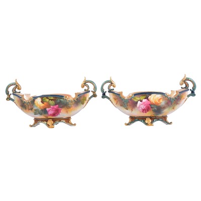 Lot 11 - A pair of Royal Worcester dessert dishes