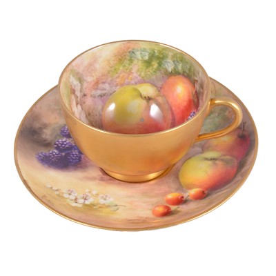 Lot 19 - A Royal Worcester cabinet cut and saucer
