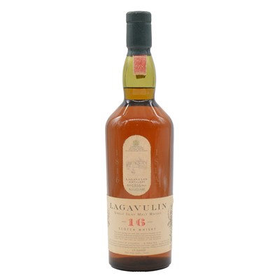 Lot 45 - Lagavulin, 16 year old, single Islay malt whisky