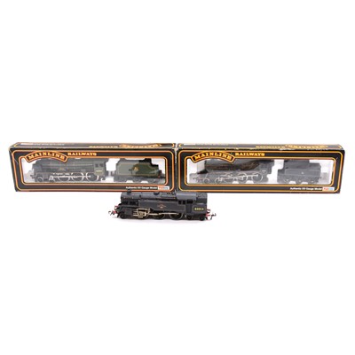 Lot 33 - Three Mainline and Hornby Dublo OO gauge locomotives, boxed