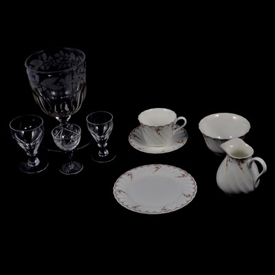Lot 115 - Wedgwood Pink Garland pattern part tea service, and a small quantity of crystal stemware