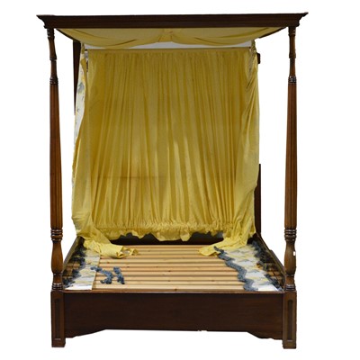 Lot 485 - Hepplewhite style four-poster bed
