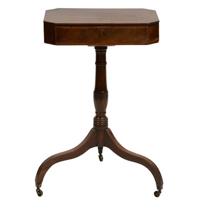 Lot 440 - Regency mahogany pedestal table