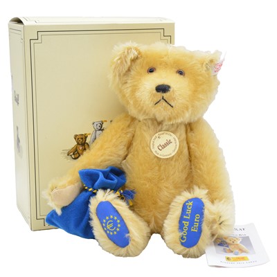 Lot 281 - Steiff Bear 'Euro bear', boxed
