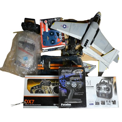 Lot 527 - RC control units, cars and aircraft