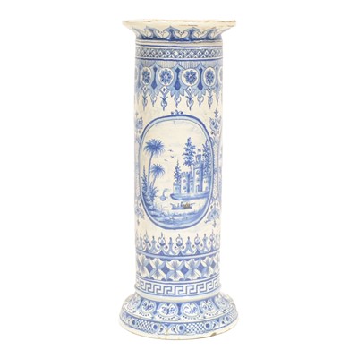 Lot 7 - Blue and white Delft ware pedestal