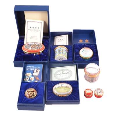 Lot 55 - Collection of eight Halcyon Days enamels