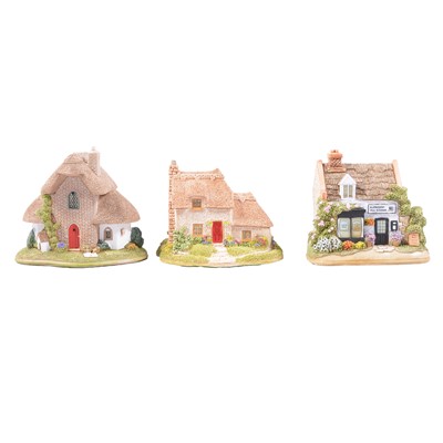 Lot 44 - Collection of small Lilliput Lane models