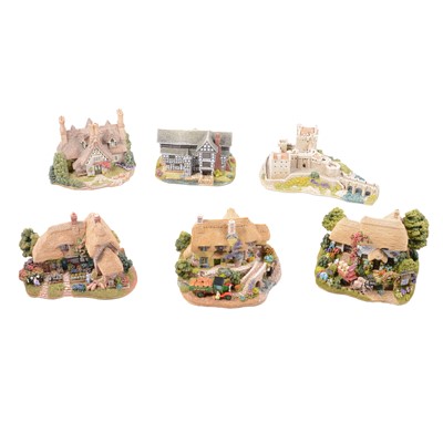 Lot 55 - Collection of six large Lilliput Lane models