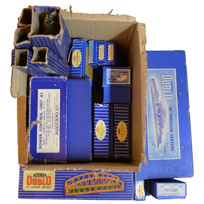 Lot 397 - Eighteen Hornby OO gauge track and trackside buildings, boxed