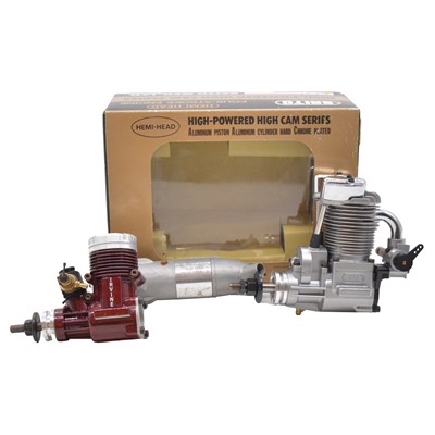 Lot 520 - Two model aircraft engines, including Saito four-stroke