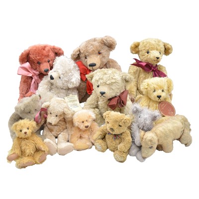 Lot 293 - Thirteen Bears, including Artist bears