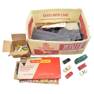 Lot 296 - Six Tri-ang Minic Motorways vehicles, with track
