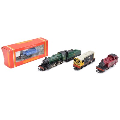 Lot 467 - Four Hornby and Triang OO gauge locomotives