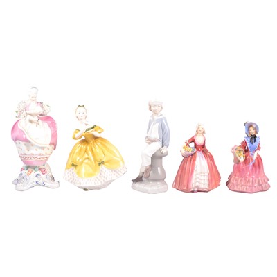 Lot 69 - Five decorative figurines