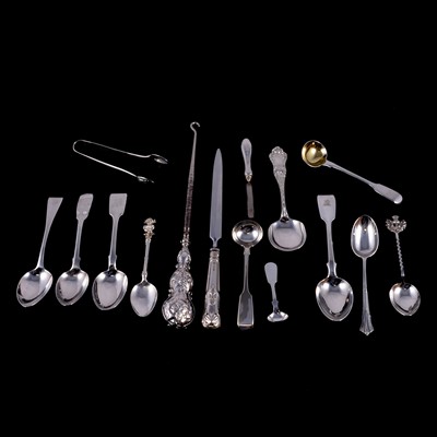 Lot 334 - Small quantity of silver cutlery