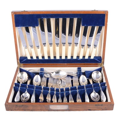 Lot 171 - Canteen of silver plated cutlery