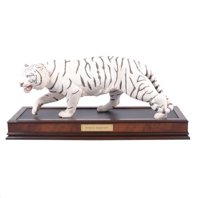 Lot 69 - Two large Franklin Mint porcelain Tiger figures