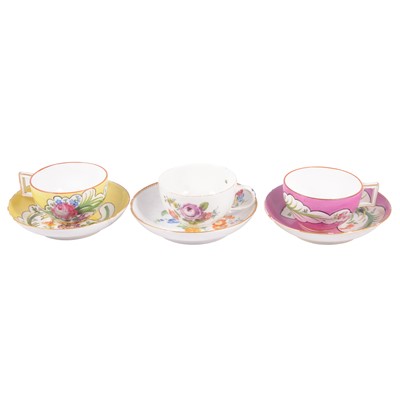 Lot 56A - Small quantity of Meissen teaware