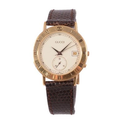Lot 457 - Gucci - a 3800M chronograph gold-plated quartz wristwatch.