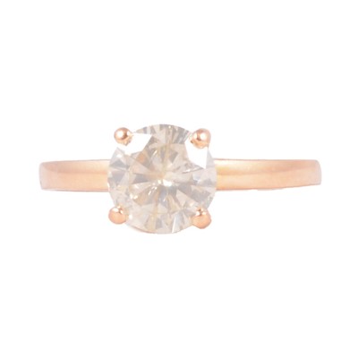 Lot 69 - A diamond solitaire ring.