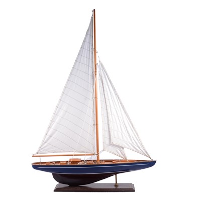 Lot 443 - Painted wooden pond yacht