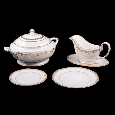 Lot 103 - Large Royal Worcester dinner service, 'Marquis' pattern
