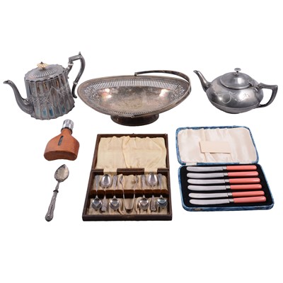 Lot 186 - A quantity of silver-pated flatware, small amount of silver and vintage collar.