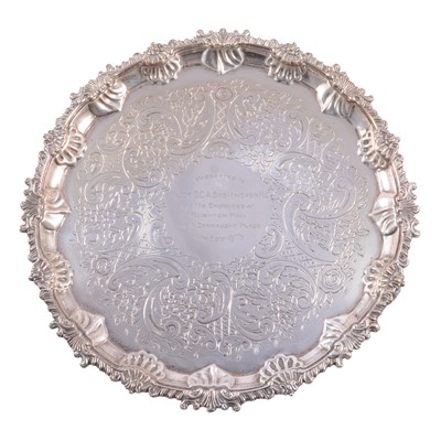 Lot 117 - Silver salver