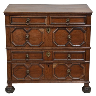 Lot 327 - Joined oak chest of drawers, early 18th century