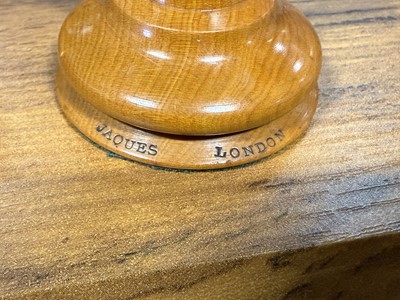 Lot 101 - Jaques of London, Staunton chess men