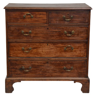 Lot 336 - George III mahogany chest of drawers