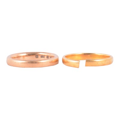 Lot 116 - Two 22 carat gold wedding bands.