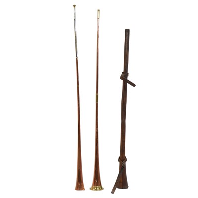 Lot 360 - Copper and brass coaching horn, another and a post horn