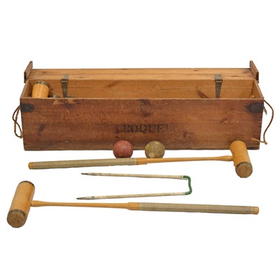 Lot 483 - Croquet set