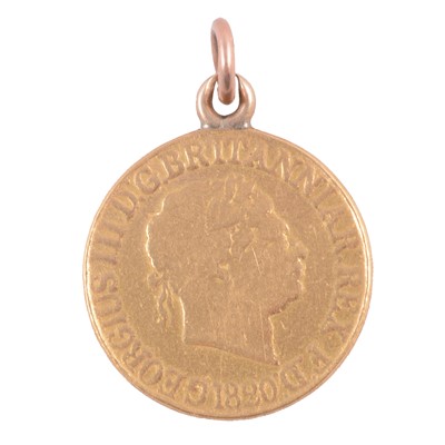 Lot 271 - George III gold Sovereign coin, 1820