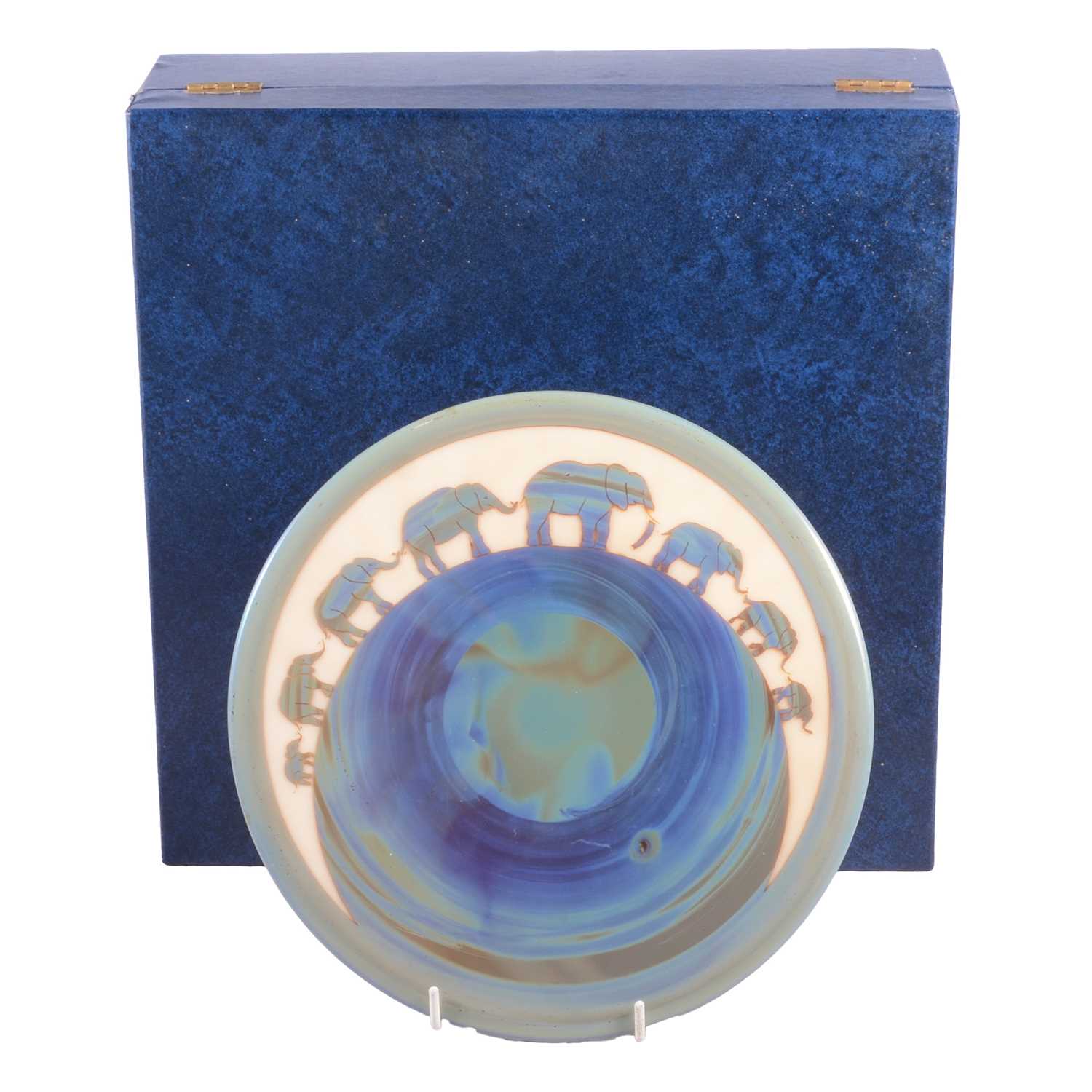 Lot 46 - Caithness Glass, an unusual Cameo Collection charger - Elephant Trail