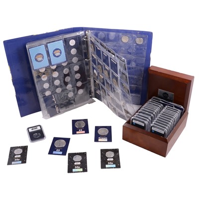 Lot 172 - Danbury Mint and Change Checker £5, £2, £1 50p and other coins