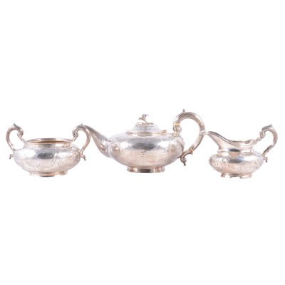 Lot 138 - Victorian silver three-piece teaset