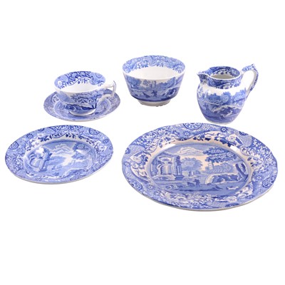Lot 117 - Copeland Spode’s Italian part dinner and tea service.