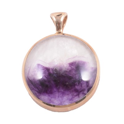 Lot 267 - A Blue John pendant.