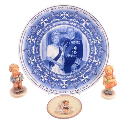 Lot 93 - One box of Hummel collectable ceramics and Wedgwood plates
