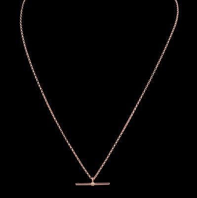Lot 315 - A 9 carat rose gold T bar on a chain necklace.