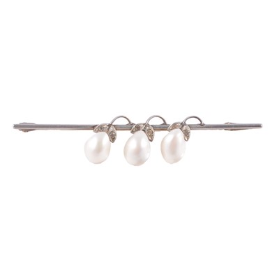 Lot 147 - A blister pearl and diamond bar brooch.