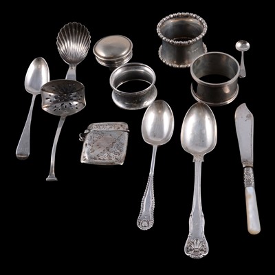 Lot 240 - Small collection of silver